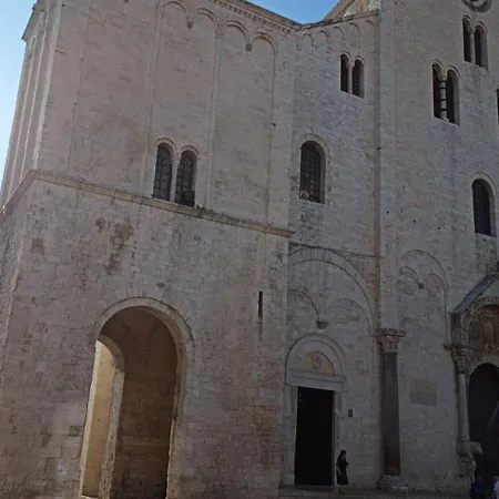 Il Pavone 4* Барі