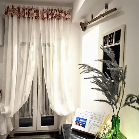 Il Pavone 4* Барі