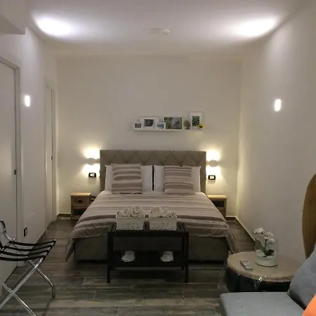 Il Pavone Bed & Breakfast 3*