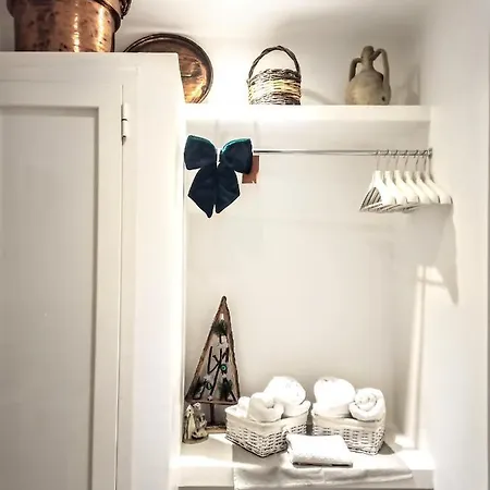 Il Pavone Bed & Breakfast *